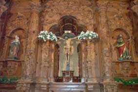 Altar de la ermita del Cristo restaurado por Carlos Rodrguez de la Iglesia [enlace externo en otra ventana]